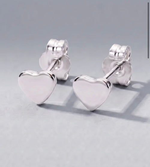 Sterling silver polished heart stud earrings pair